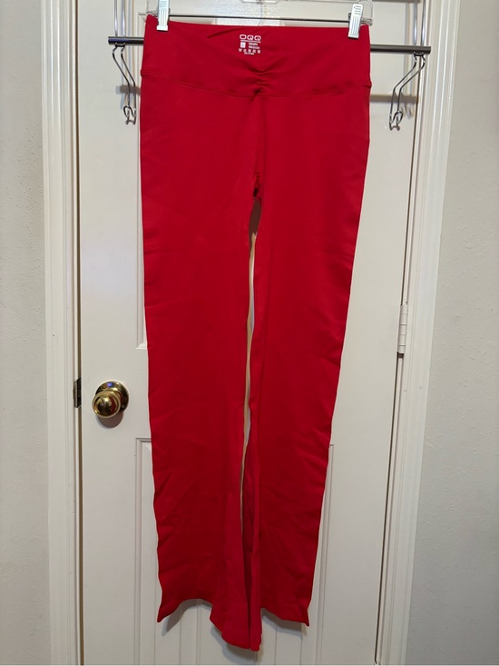 OQQ Pants - NWOT OQQ Red Yoga Leggings - Classic Stretch